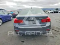 2018 BMW 330 photo