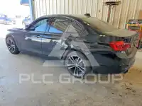 2018 BMW 330 photo