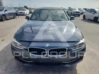 2018 BMW 330 photo