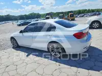 2018 BMW 330 photo