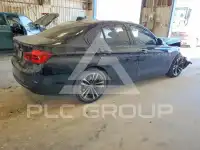 2018 BMW 330 photo