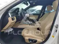 2018 BMW 330 photo