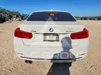 2018 BMW 330 photo