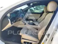 2018 BMW 530 photo