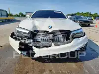 2018 BMW 530 photo
