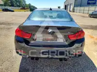 2018 BMW M4 photo