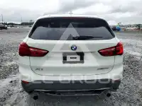 2018 BMW X1 фото