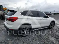 2018 BMW X1 фото
