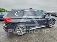 2018 BMW X1 фото