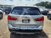 2018 BMW X1 фото