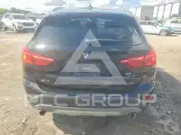 2018 BMW X1 фото