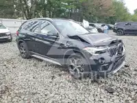 2018 BMW X1 фото
