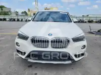 2018 BMW X1 фото