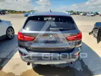 2018 BMW X1 фото