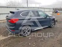 2018 BMW X1 фото