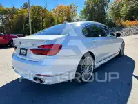 2018 BMW 750 фото
