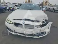 2018 BMW 330 photo