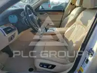 2018 BMW 740 photo