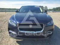 2018 Jaguar F-PACE photo