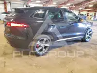 2018 Jaguar F-PACE photo