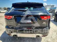 2018 Jaguar F-PACE фото