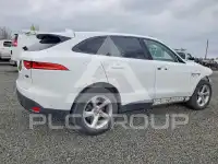 2018 Jaguar F-PACE photo