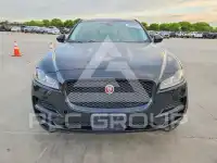 2018 Jaguar F-PACE photo