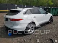 2018 Jaguar F-PACE photo