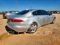 2018 Jaguar XF фото
