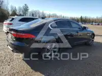 2018 Jaguar XF photo