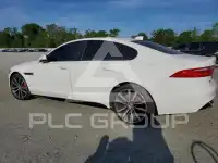 2018 Jaguar XF photo