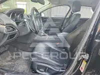 2018 Jaguar XE фото
