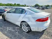 2018 Jaguar XE фото