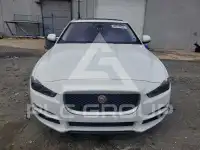 2018 Jaguar XE фото