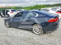 2018 Jaguar XE photo