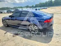 2018 Jaguar XE фото