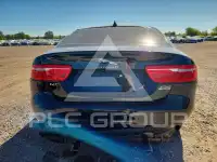 2018 Jaguar XE photo