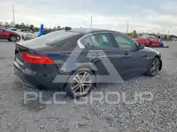 2018 Jaguar XE фото