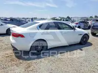 2018 Jaguar XE фото