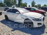 2018 Jaguar XE photo