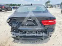 2018 Jaguar XE фото
