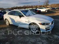 2018 Jaguar XE фото