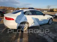 2018 Jaguar XE фото