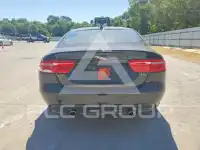 2018 Jaguar XE фото