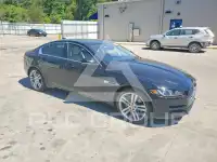 2018 Jaguar XE фото