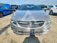 2018 Buick LACROSSE photo