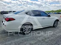 2018 Infinity Q70 photo