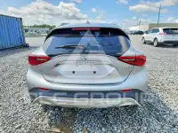 2018 Infinity QX30 photo