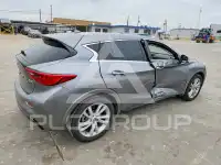 2018 Infinity QX30 photo