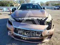2018 Infinity QX30 photo